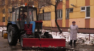 Уборку снега и наледи управляющими компаниями проверили в Невском и Красногвардейском районах Петербурга