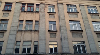 ГЖИ анализирует результаты мониторинга содержания фасадов в Санкт-Петербурге